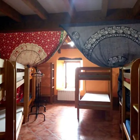 Holiday Home Barrio Casavieja- 2 * Расинес